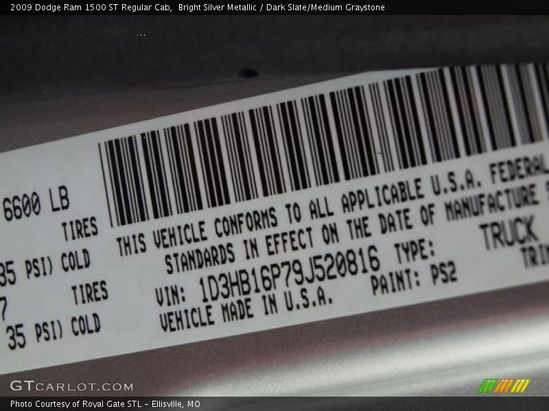 Bright Silver Metallic / Dark Slate/Medium Graystone 2009 Dodge Ram 1500 ST Regular Cab