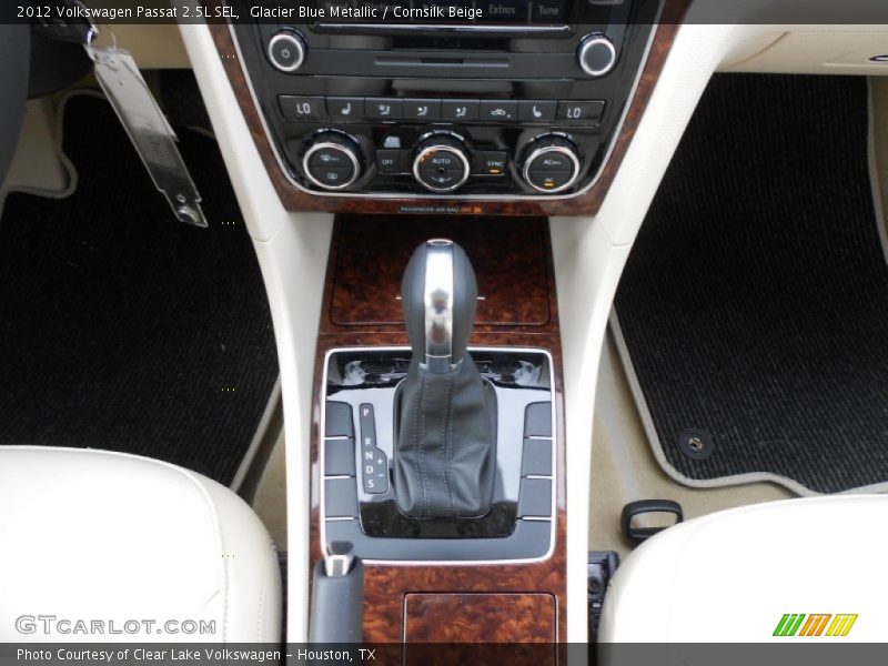 2012 Passat 2.5L SEL 6 Speed Tiptronic Automatic Shifter