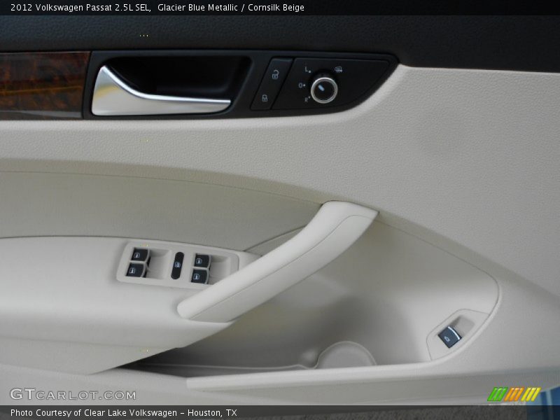 Glacier Blue Metallic / Cornsilk Beige 2012 Volkswagen Passat 2.5L SEL