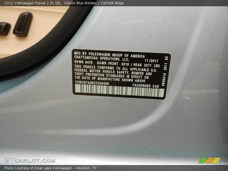 Glacier Blue Metallic / Cornsilk Beige 2012 Volkswagen Passat 2.5L SEL