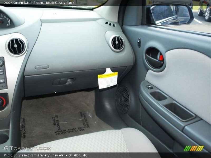 Black Onyx / Black 2007 Saturn ION 2 Sedan