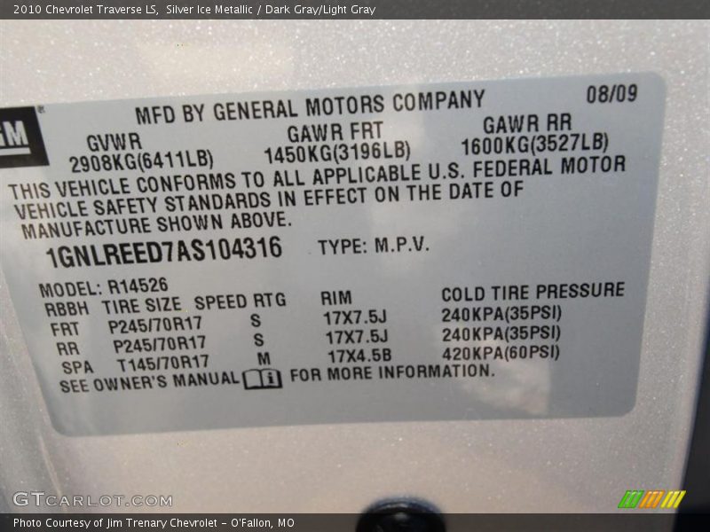 Silver Ice Metallic / Dark Gray/Light Gray 2010 Chevrolet Traverse LS