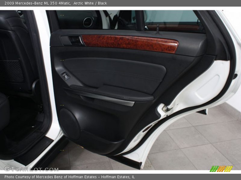 Arctic White / Black 2009 Mercedes-Benz ML 350 4Matic