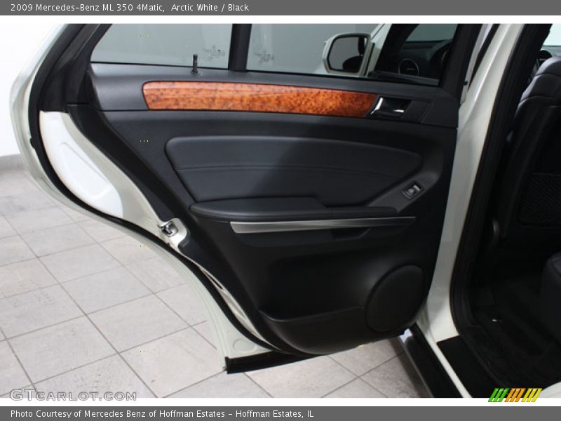 Arctic White / Black 2009 Mercedes-Benz ML 350 4Matic