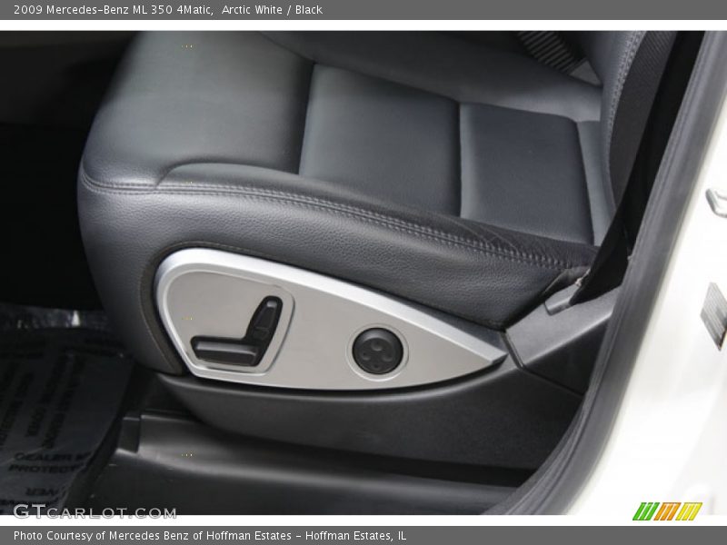 Arctic White / Black 2009 Mercedes-Benz ML 350 4Matic