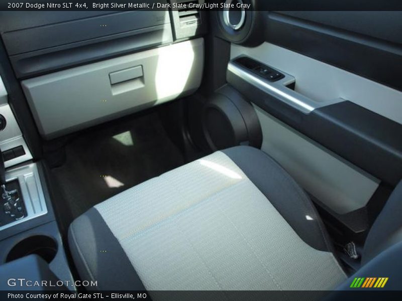 Bright Silver Metallic / Dark Slate Gray/Light Slate Gray 2007 Dodge Nitro SLT 4x4