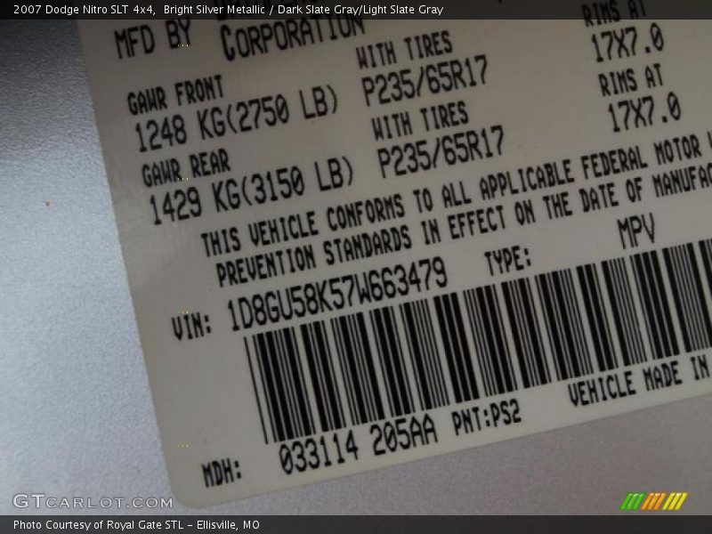 Bright Silver Metallic / Dark Slate Gray/Light Slate Gray 2007 Dodge Nitro SLT 4x4