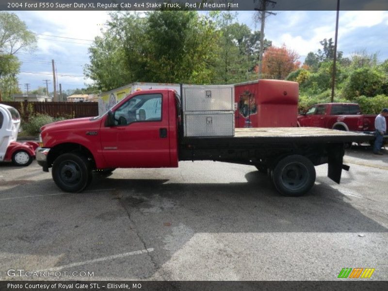 Red / Medium Flint 2004 Ford F550 Super Duty XL Regular Cab 4x4 Stake Truck