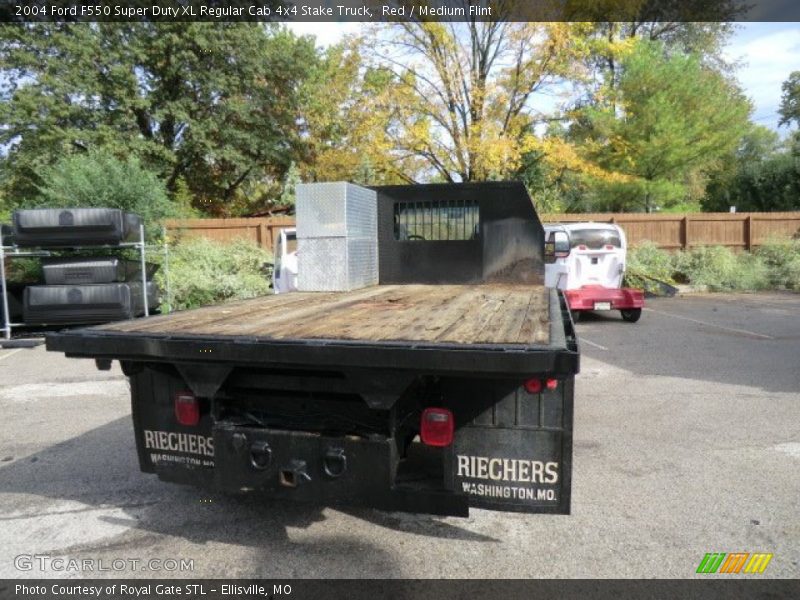 Red / Medium Flint 2004 Ford F550 Super Duty XL Regular Cab 4x4 Stake Truck