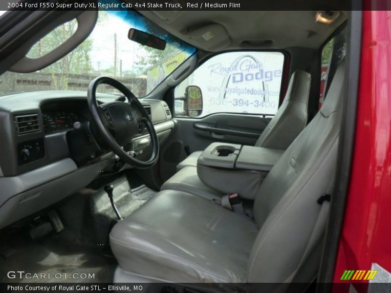 Red / Medium Flint 2004 Ford F550 Super Duty XL Regular Cab 4x4 Stake Truck