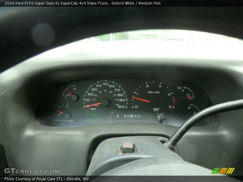 Oxford White / Medium Flint 2004 Ford F550 Super Duty XL SuperCab 4x4 Stake Truck