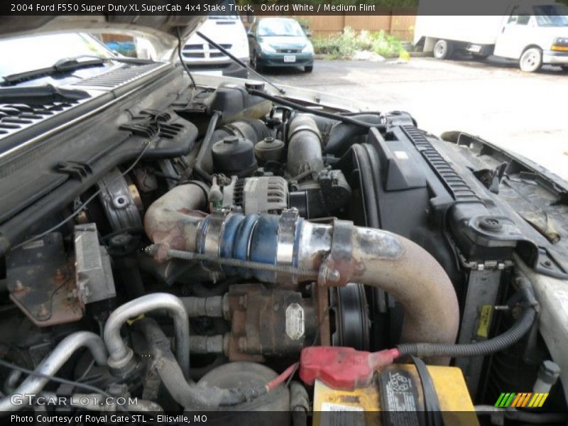 Oxford White / Medium Flint 2004 Ford F550 Super Duty XL SuperCab 4x4 Stake Truck