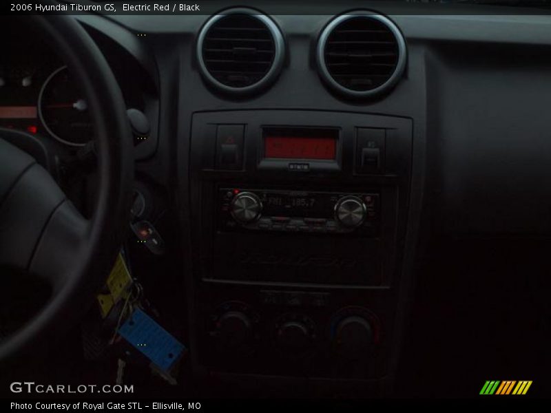 Electric Red / Black 2006 Hyundai Tiburon GS
