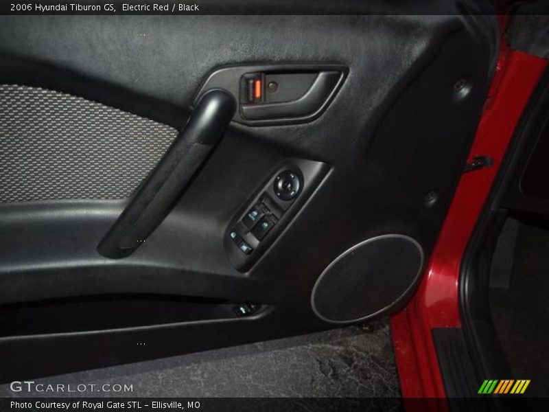 Electric Red / Black 2006 Hyundai Tiburon GS