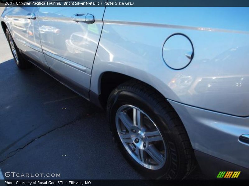 Bright Silver Metallic / Pastel Slate Gray 2007 Chrysler Pacifica Touring