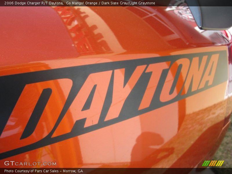 Go Mango! Orange / Dark Slate Gray/Light Graystone 2006 Dodge Charger R/T Daytona