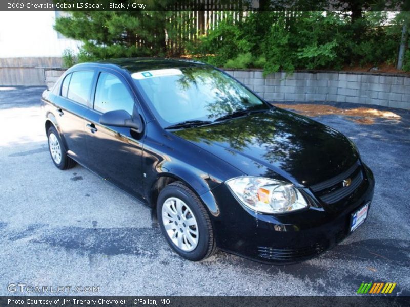 Black / Gray 2009 Chevrolet Cobalt LS Sedan