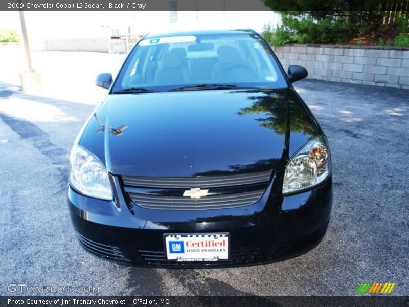 Black / Gray 2009 Chevrolet Cobalt LS Sedan