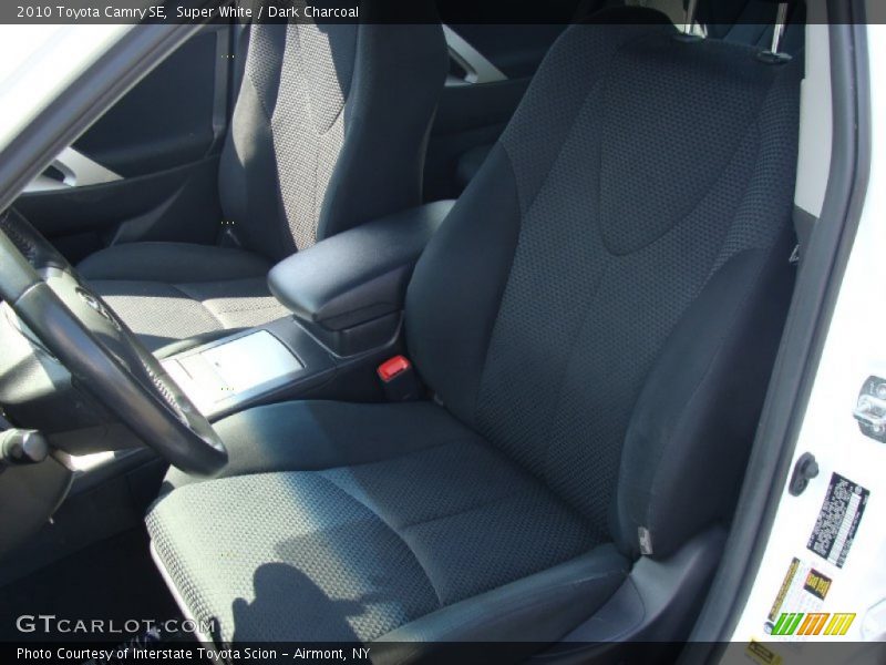Super White / Dark Charcoal 2010 Toyota Camry SE