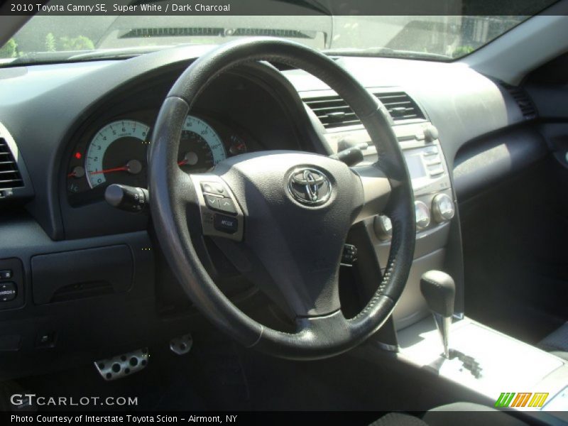 Super White / Dark Charcoal 2010 Toyota Camry SE