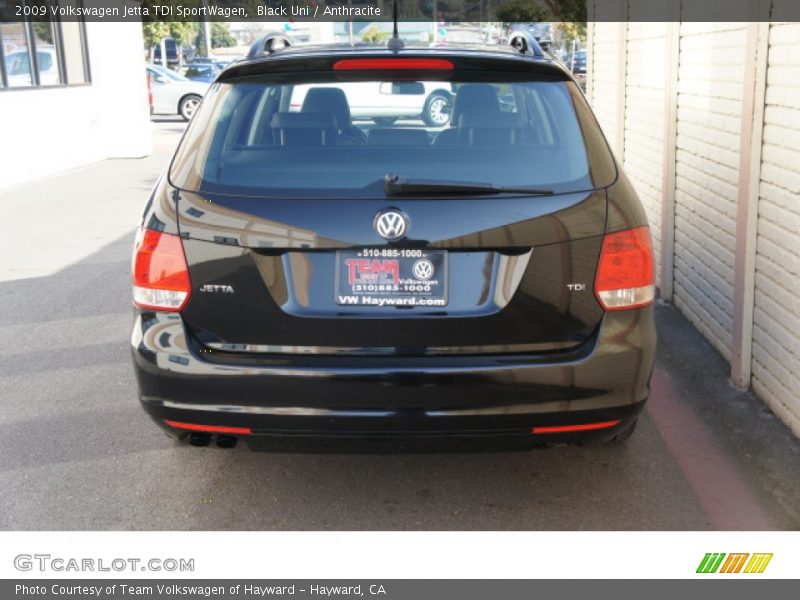 Black Uni / Anthracite 2009 Volkswagen Jetta TDI SportWagen