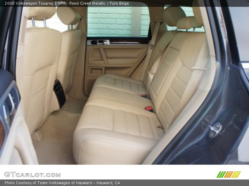 Reed Green Metallic / Pure Beige 2008 Volkswagen Touareg 2 VR6