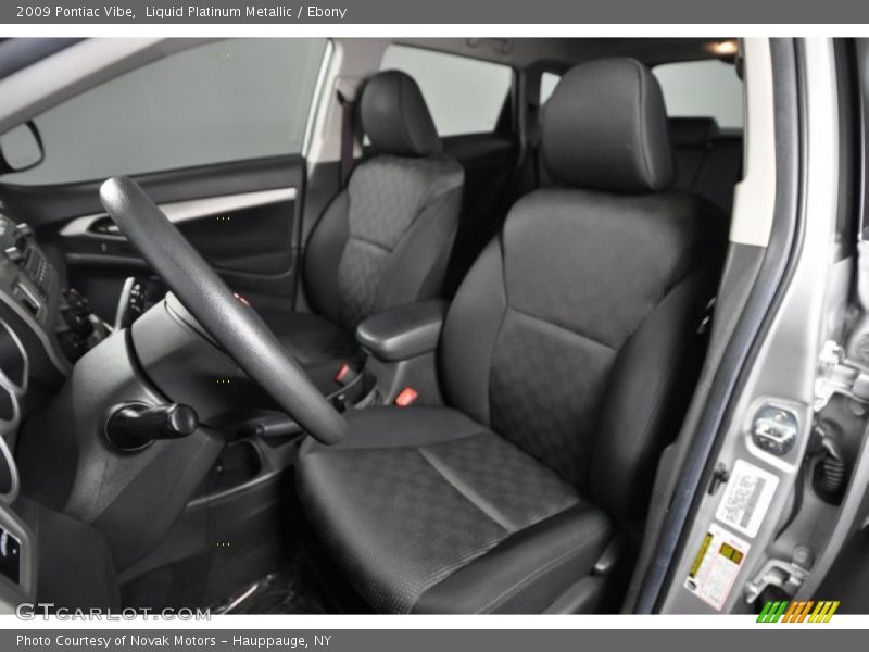 Liquid Platinum Metallic / Ebony 2009 Pontiac Vibe
