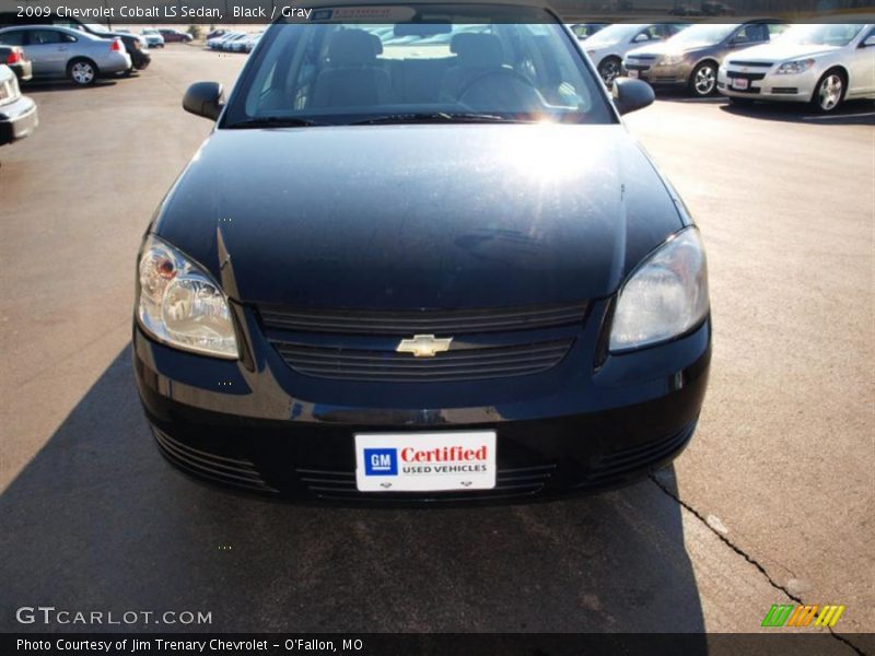 Black / Gray 2009 Chevrolet Cobalt LS Sedan