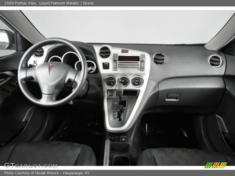 Liquid Platinum Metallic / Ebony 2009 Pontiac Vibe
