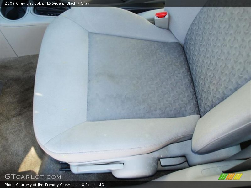 Black / Gray 2009 Chevrolet Cobalt LS Sedan
