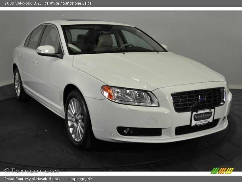 Ice White / Sandstone Beige 2008 Volvo S80 3.2