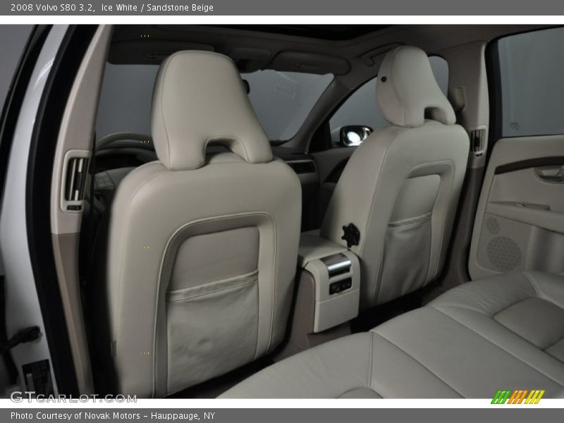 Ice White / Sandstone Beige 2008 Volvo S80 3.2
