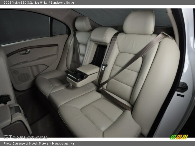 Ice White / Sandstone Beige 2008 Volvo S80 3.2