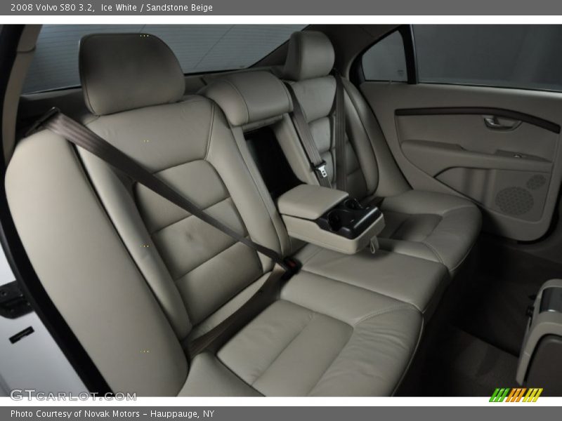 Ice White / Sandstone Beige 2008 Volvo S80 3.2