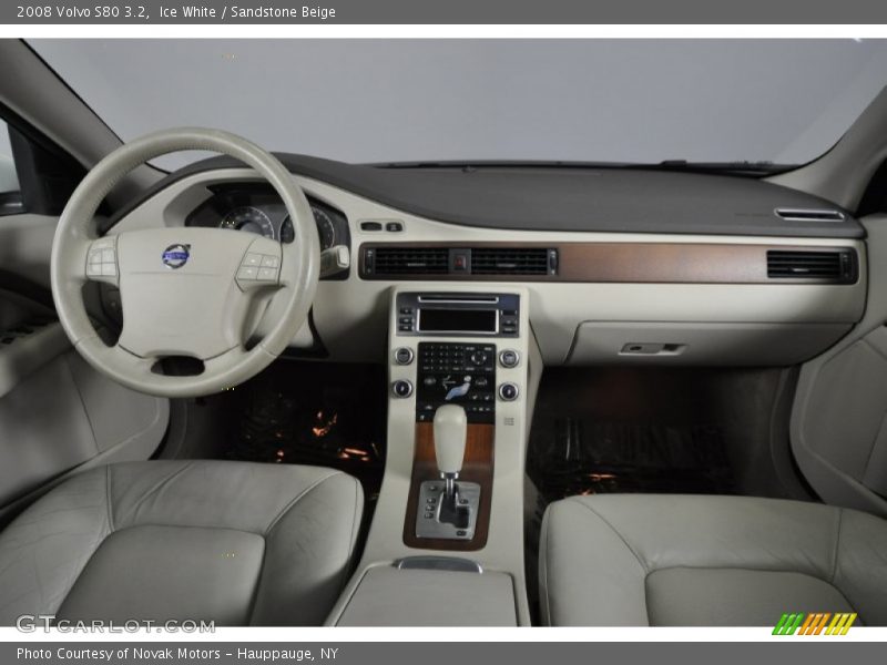 Ice White / Sandstone Beige 2008 Volvo S80 3.2