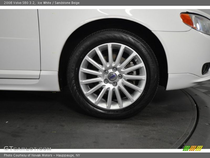 Ice White / Sandstone Beige 2008 Volvo S80 3.2