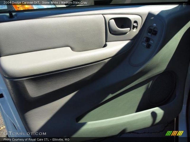 Stone White / Medium Slate Gray 2004 Dodge Caravan SXT