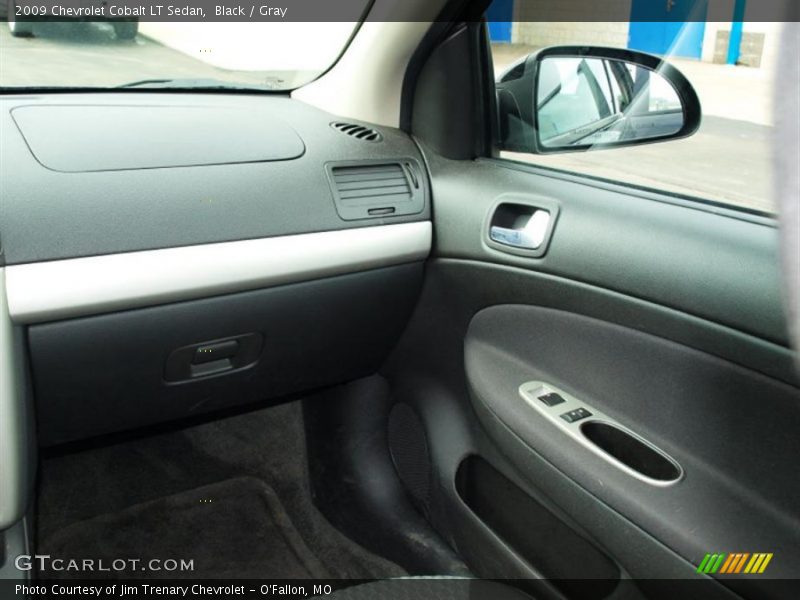 Black / Gray 2009 Chevrolet Cobalt LT Sedan