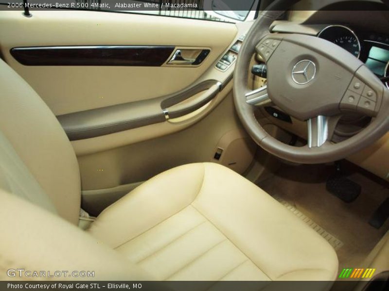 Alabaster White / Macadamia 2006 Mercedes-Benz R 500 4Matic