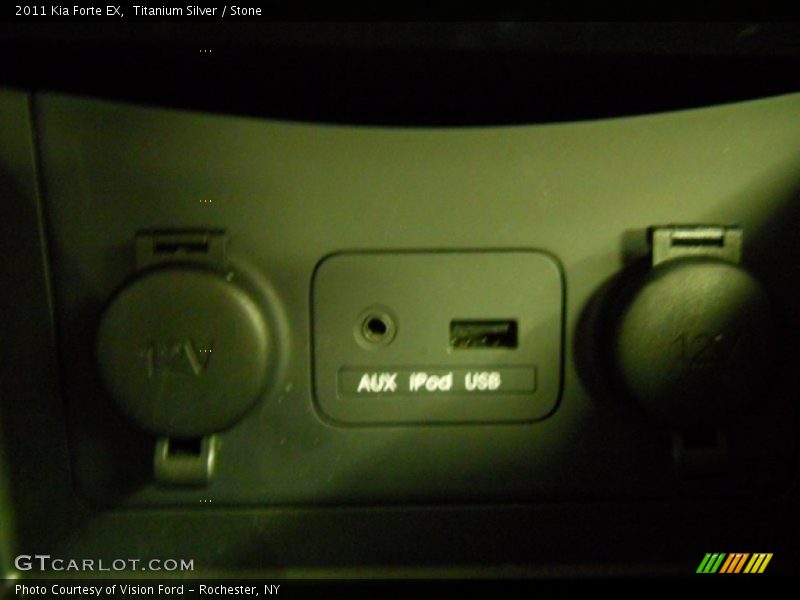 Titanium Silver / Stone 2011 Kia Forte EX