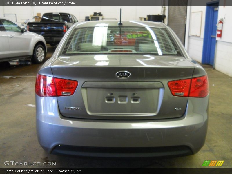 Titanium Silver / Stone 2011 Kia Forte EX