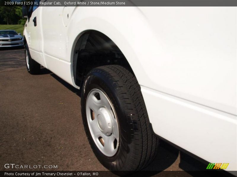 Oxford White / Stone/Medium Stone 2009 Ford F150 XL Regular Cab