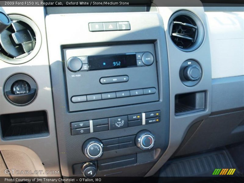 Oxford White / Stone/Medium Stone 2009 Ford F150 XL Regular Cab