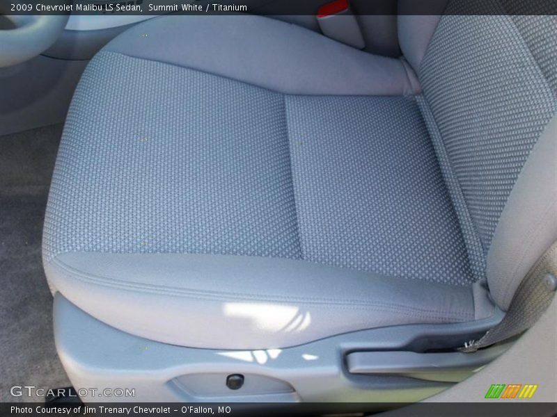 Summit White / Titanium 2009 Chevrolet Malibu LS Sedan