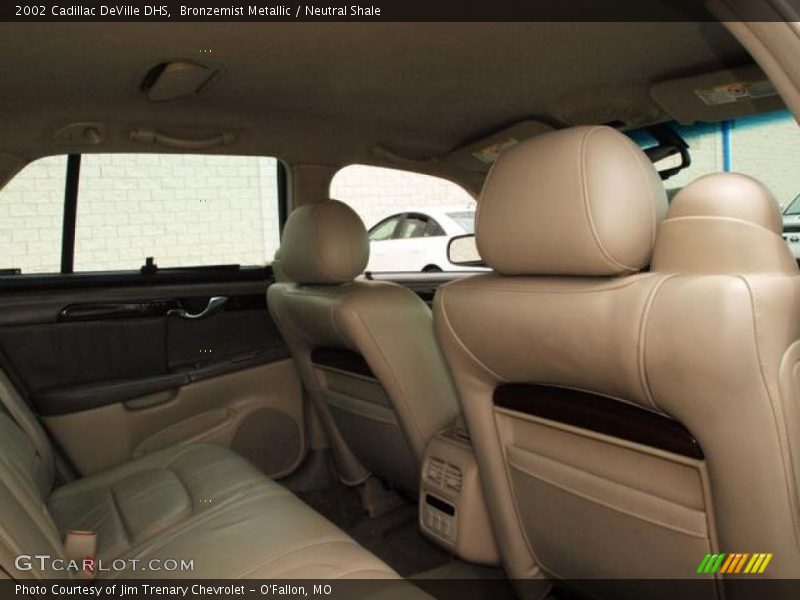 Bronzemist Metallic / Neutral Shale 2002 Cadillac DeVille DHS