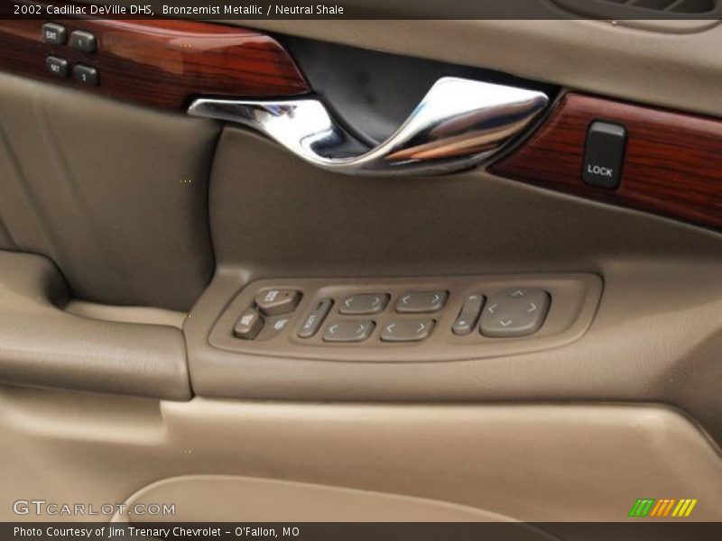 Bronzemist Metallic / Neutral Shale 2002 Cadillac DeVille DHS