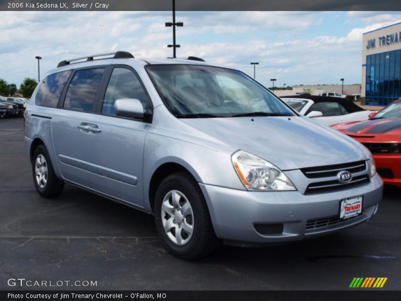 Silver / Gray 2006 Kia Sedona LX