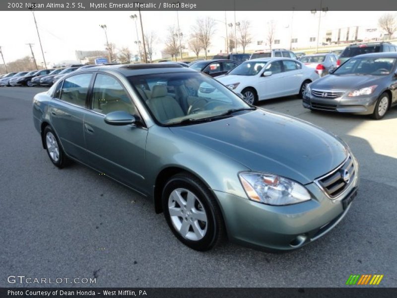 Mystic Emerald Metallic / Blond Beige 2002 Nissan Altima 2.5 SL