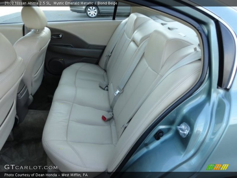 Mystic Emerald Metallic / Blond Beige 2002 Nissan Altima 2.5 SL