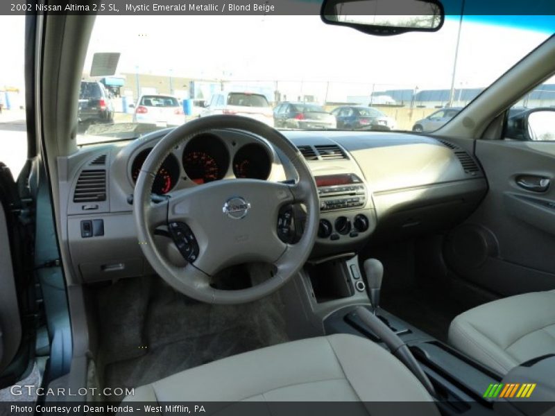 Mystic Emerald Metallic / Blond Beige 2002 Nissan Altima 2.5 SL